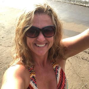 Meet your Posher, Alison